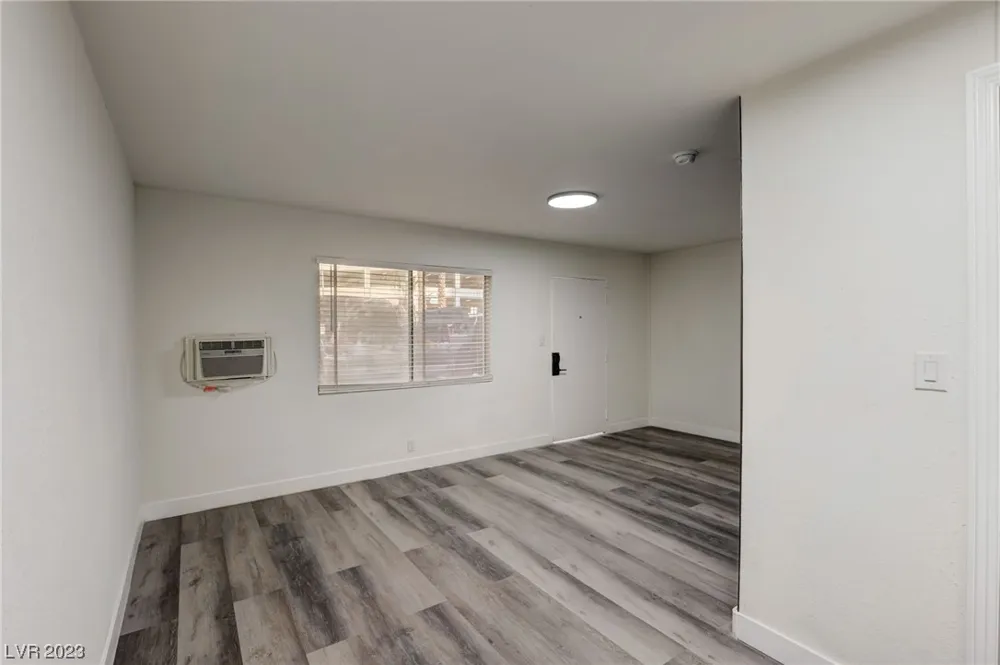 1922 Fairfield Avenue #102 Las Vegas, NV 89102