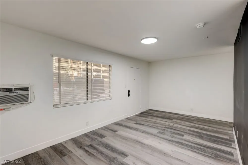 1922 Fairfield Avenue #102 Las Vegas, NV 89102