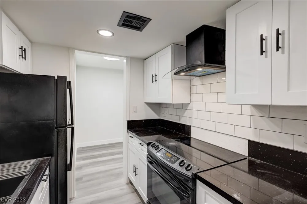 1922 Fairfield Avenue #102 Las Vegas, NV 89102