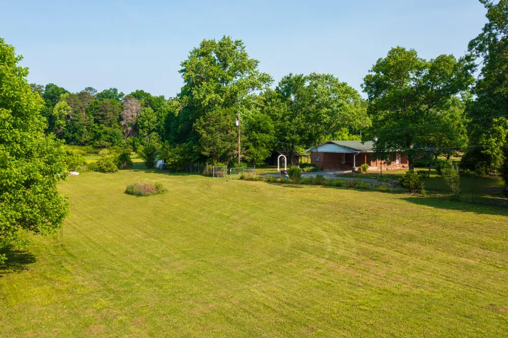 6417 Ooltewah Georgetown Road Ooltewah, TN 37363