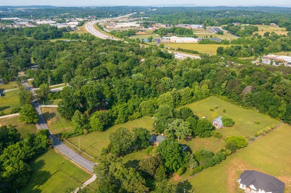 6417 Ooltewah Georgetown Road Ooltewah, TN 37363
