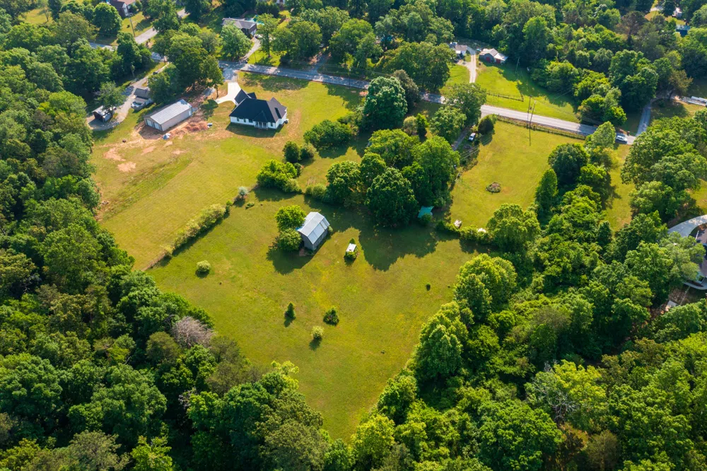 6417 Ooltewah Georgetown Road Ooltewah, TN 37363