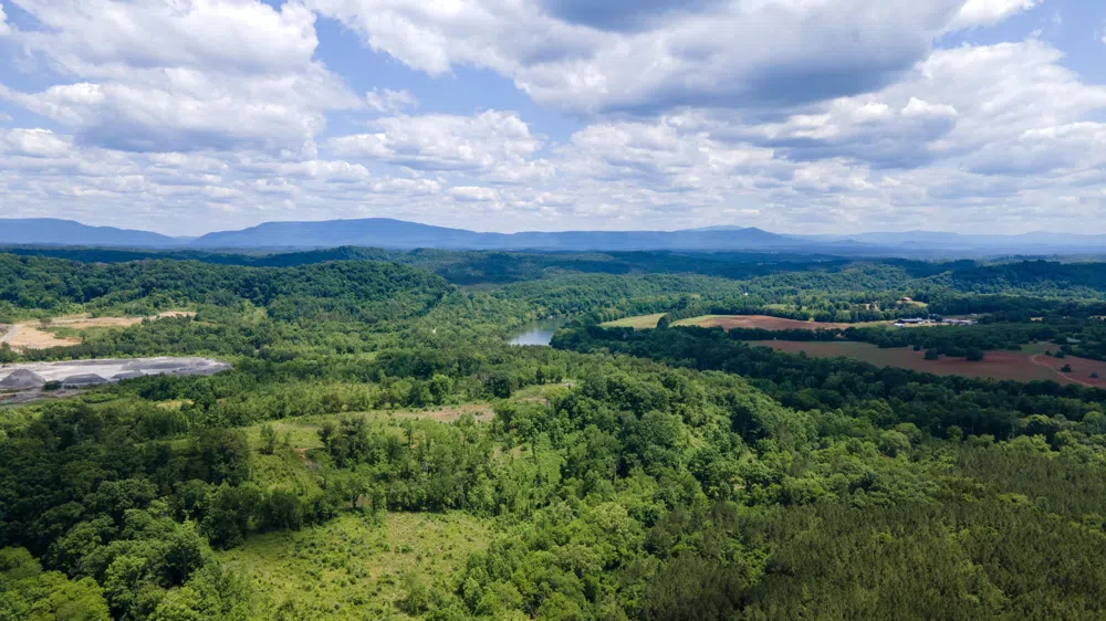 4 State Highway 163 Calhoun, TN 37309