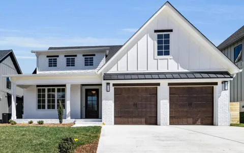 1238 London Woods Way