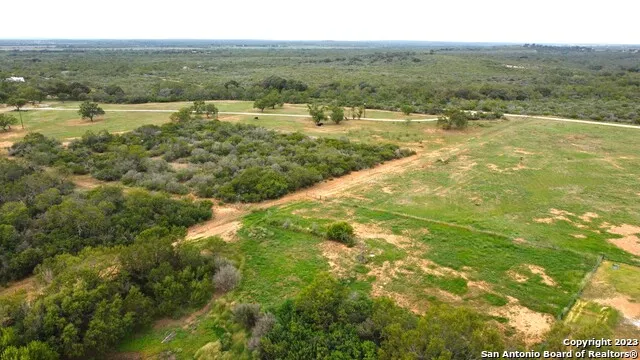 000 County Road 640 Yancey, TX 78886