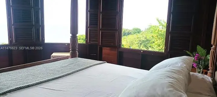CALIBISHE, DOMINICA 