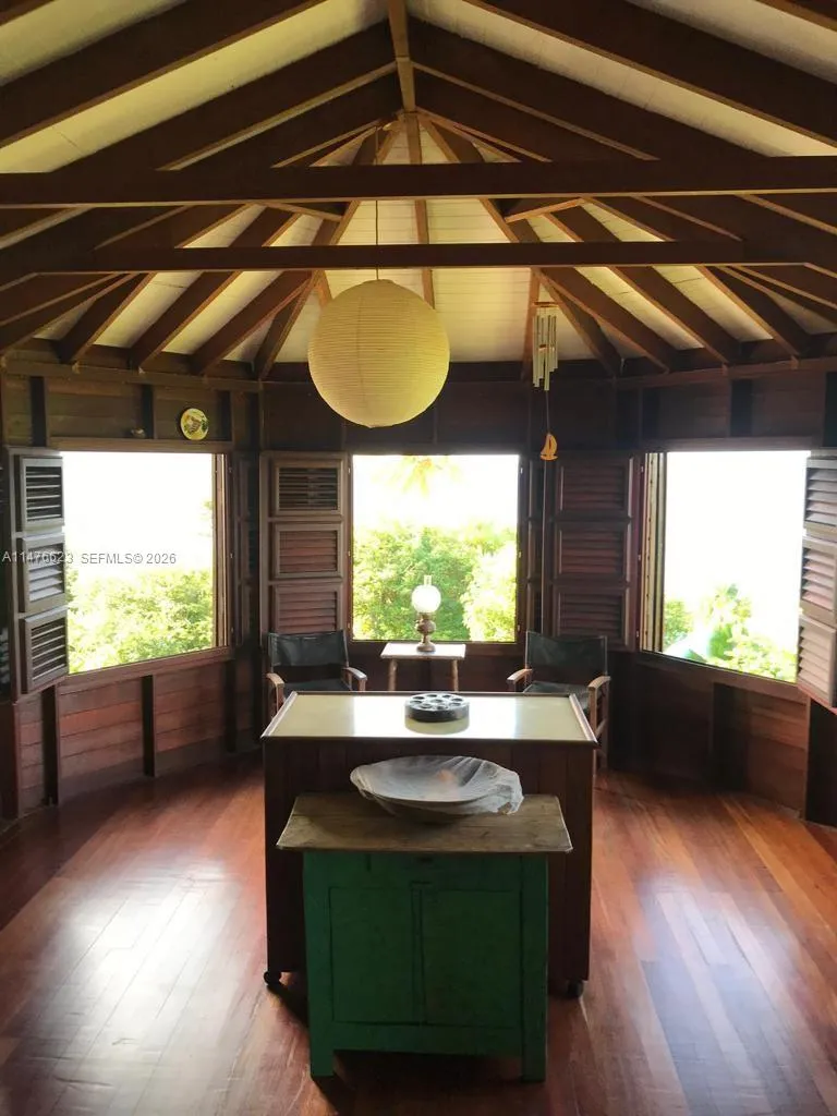 CALIBISHE, DOMINICA 