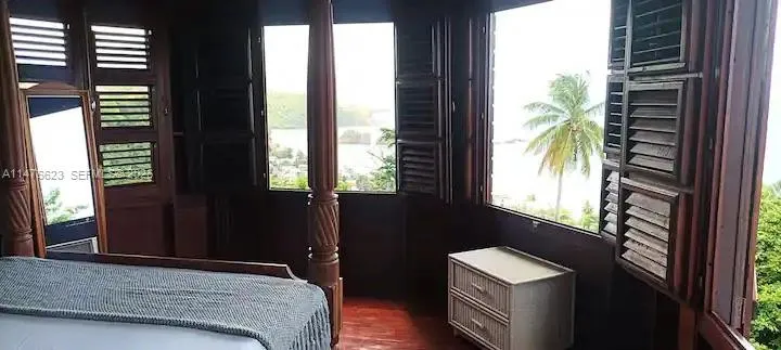 CALIBISHE, DOMINICA 