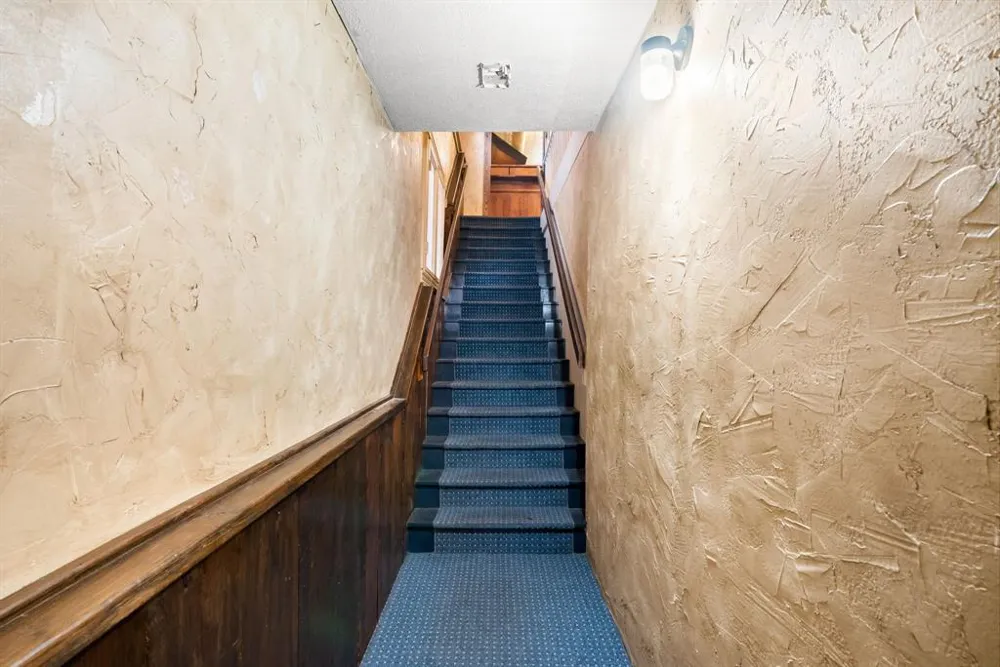 100 Texas Street De Leon, TX 76444