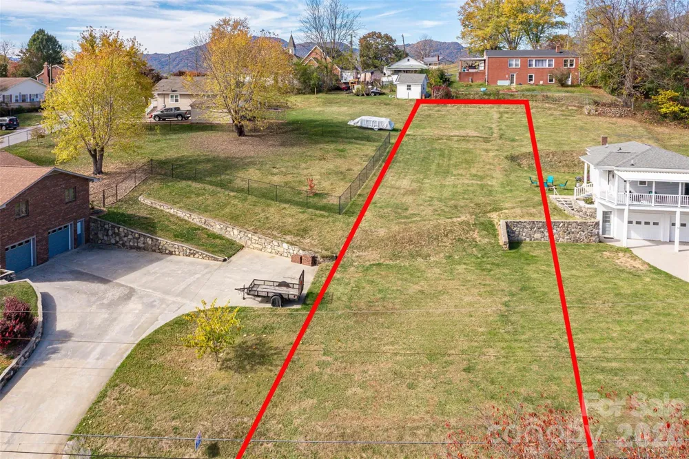 99999 Allen Street Canton, NC 28716