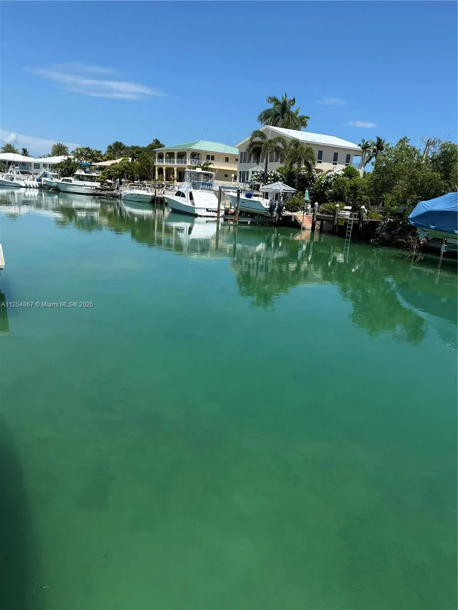 124 S Indies Marathon, FL 33050