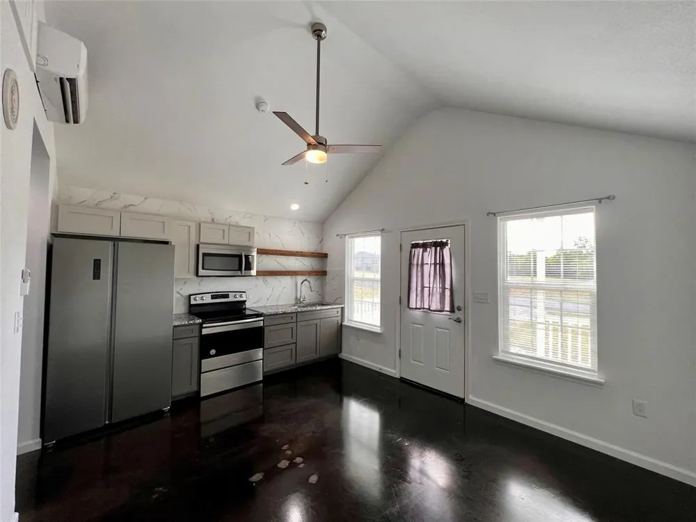 509 Ussery Street Bowie, TX 76230