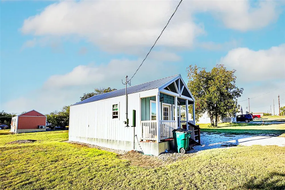 509 Ussery Street Bowie, TX 76230