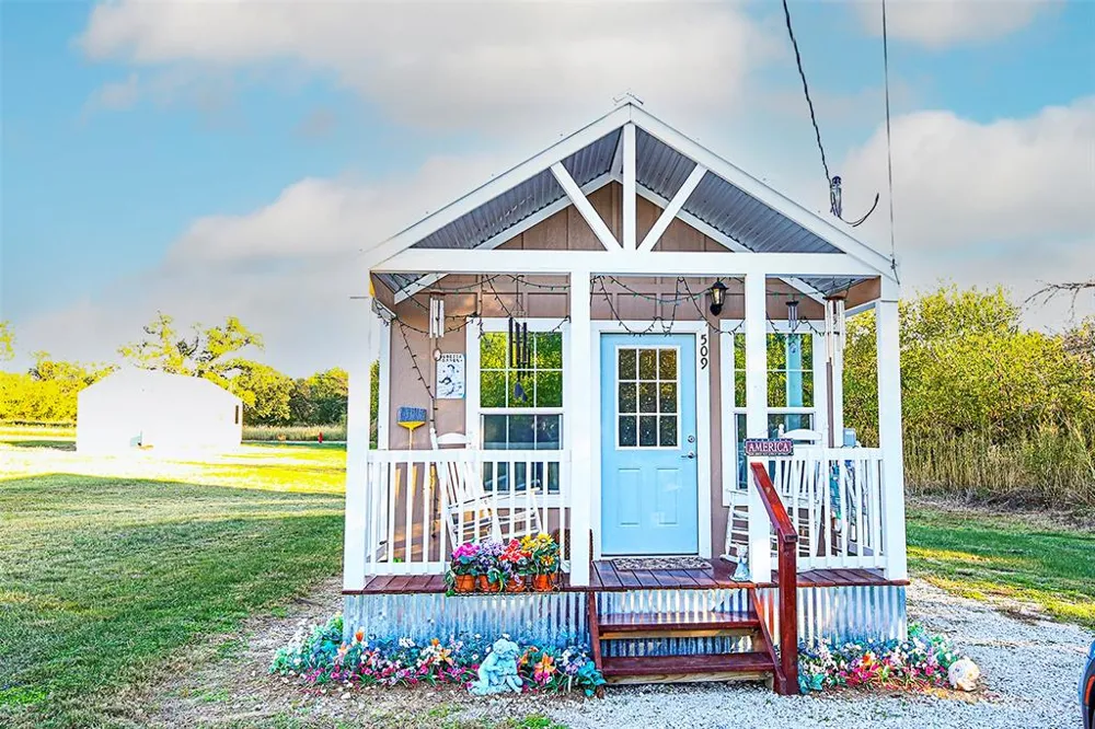 509 Ussery Street Bowie, TX 76230