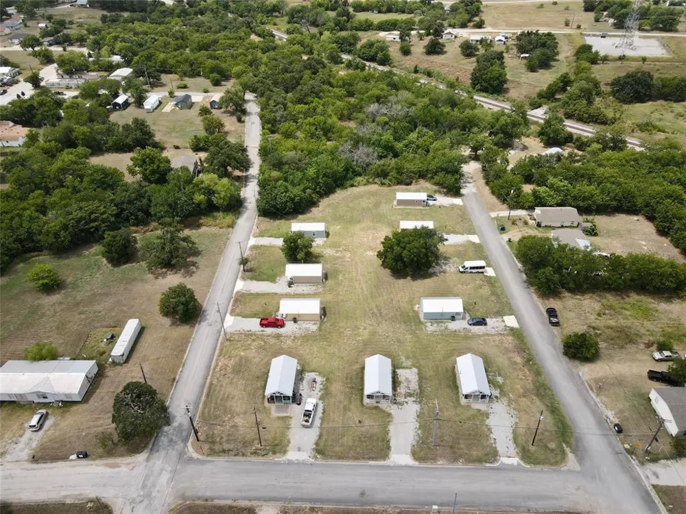 509 Ussery Street Bowie, TX 76230