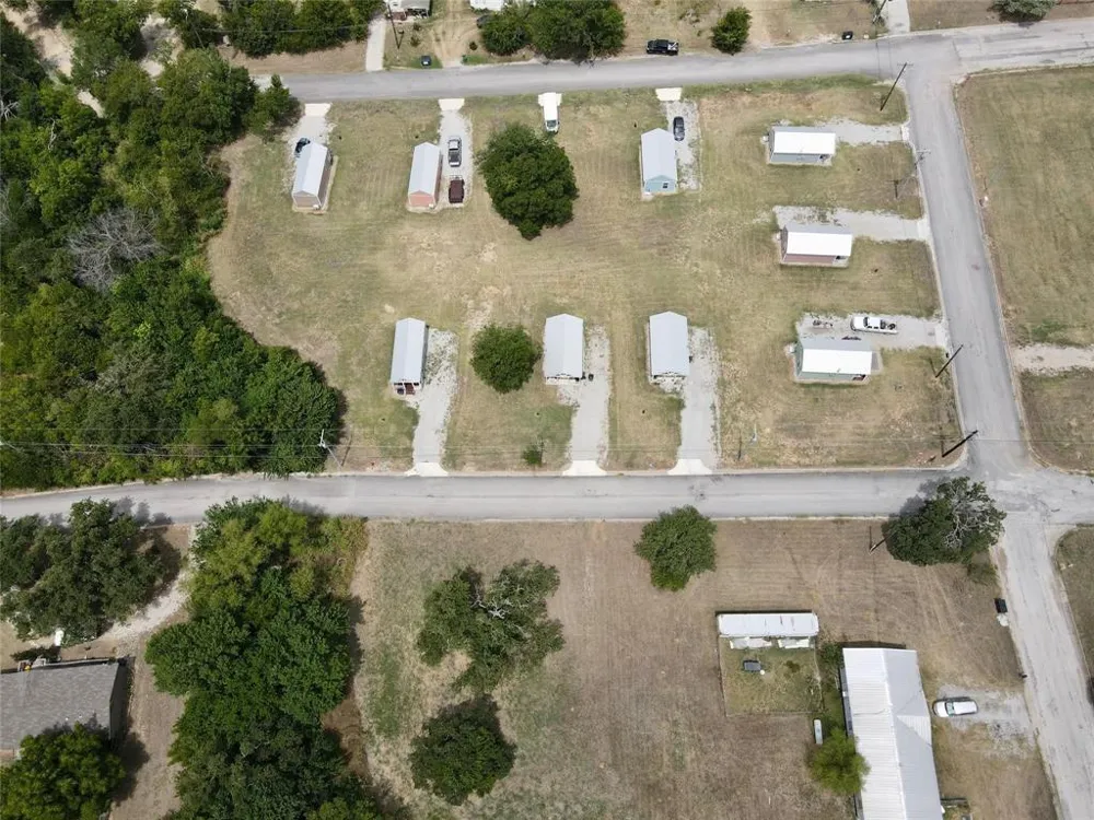 509 Ussery Street Bowie, TX 76230