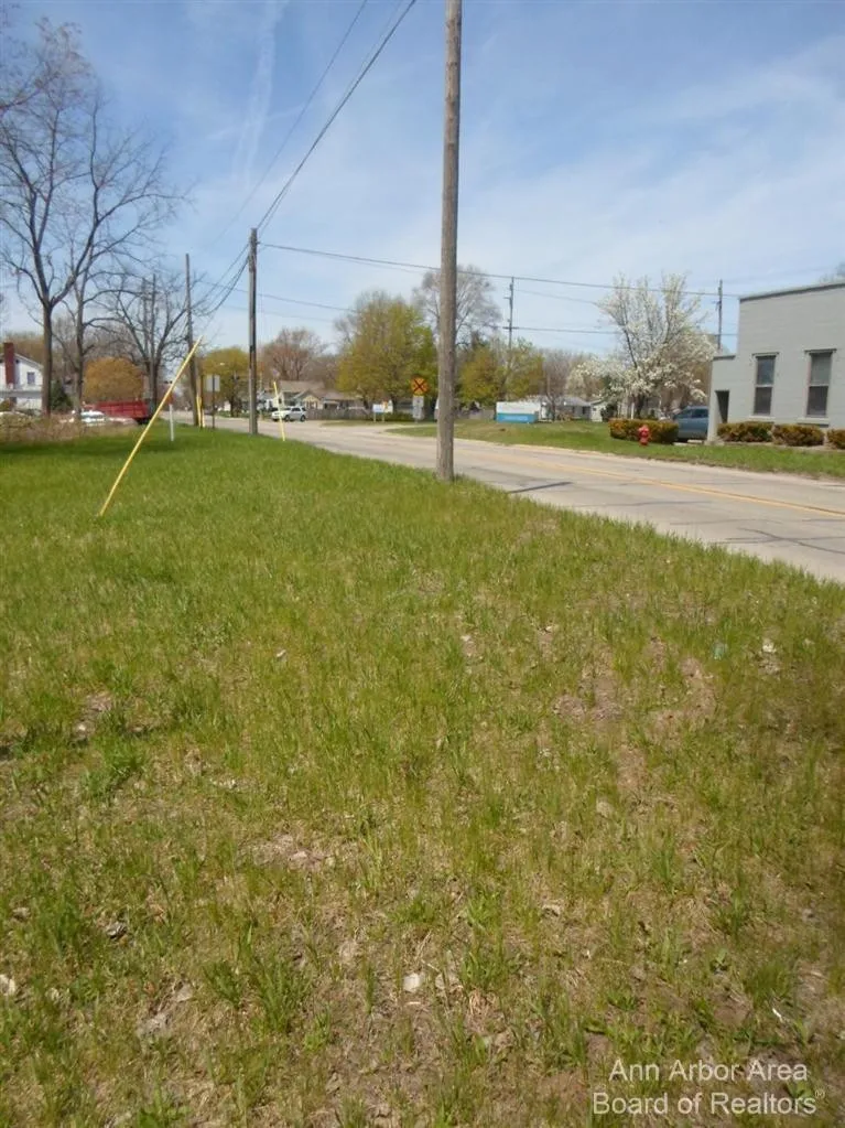 1 E Main Milan, MI 48160