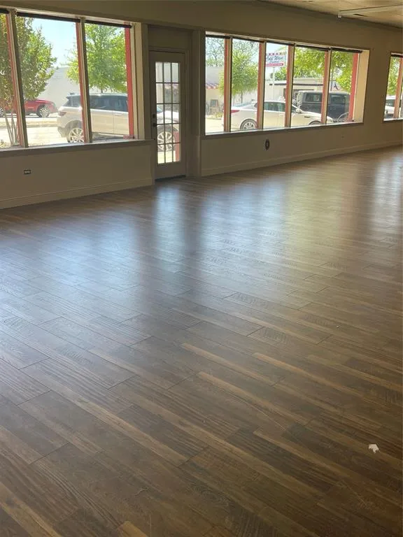 921 Halsell Street Bridgeport, TX 76426