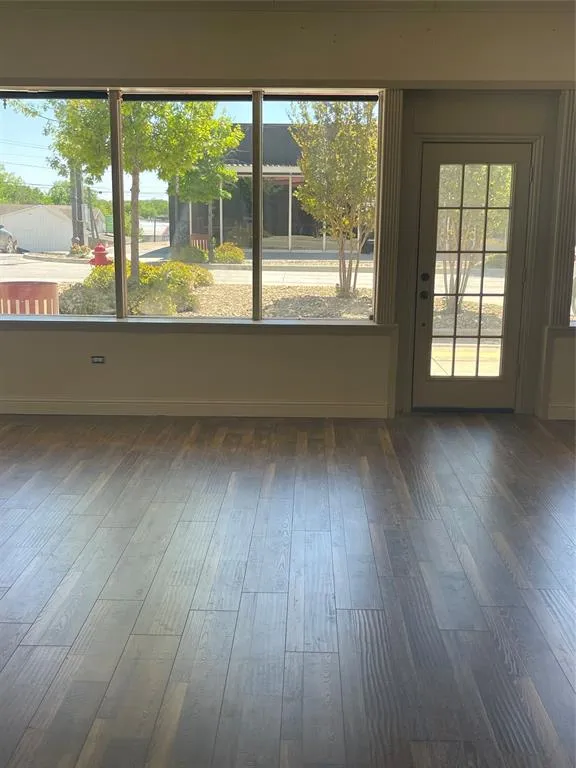 921 Halsell Street Bridgeport, TX 76426