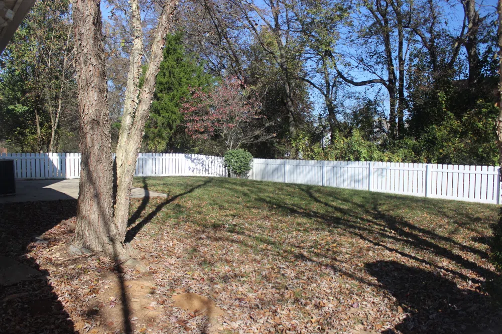 2797 Sutherland Dr Thompsons Station, TN 37179
