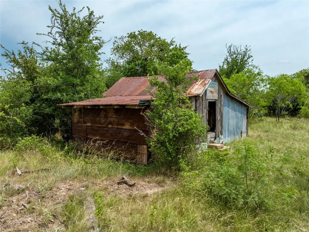 County Rd 405 Gonzales, TX 78629