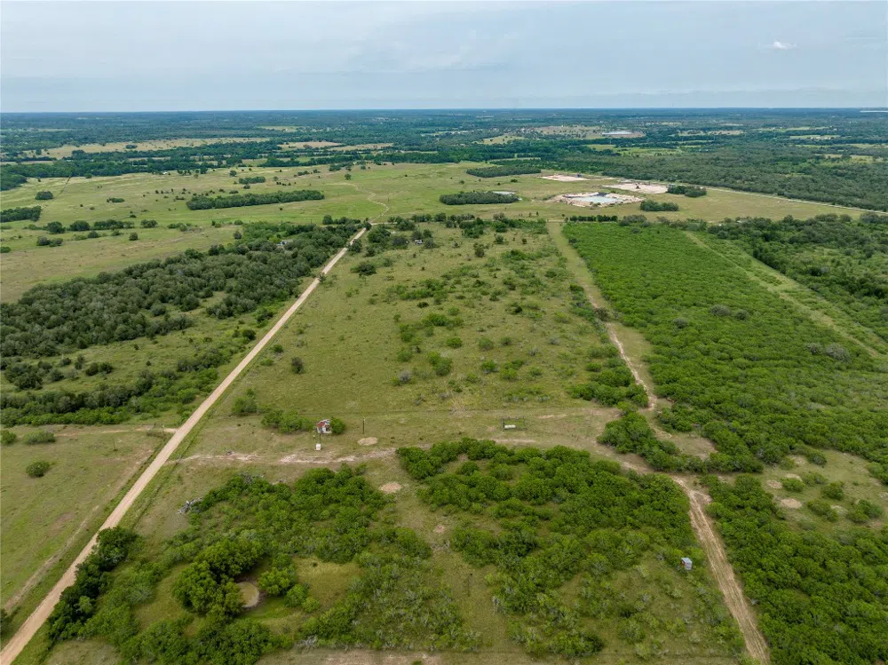 County Rd 405 Gonzales, TX 78629