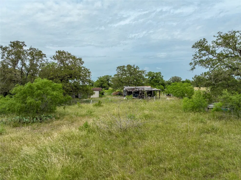County Rd 405 Gonzales, TX 78629
