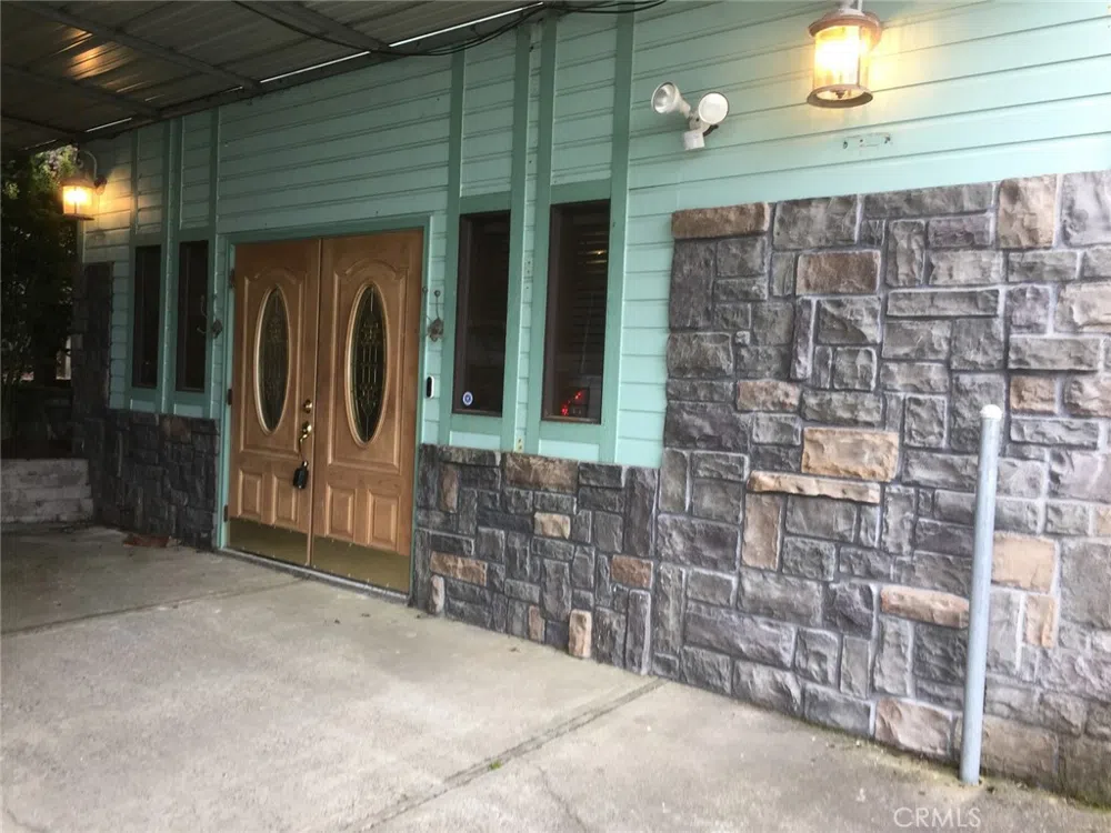 705 prefontaine dr Other, OR 97420