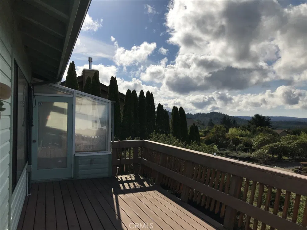 705 prefontaine dr Other, OR 97420