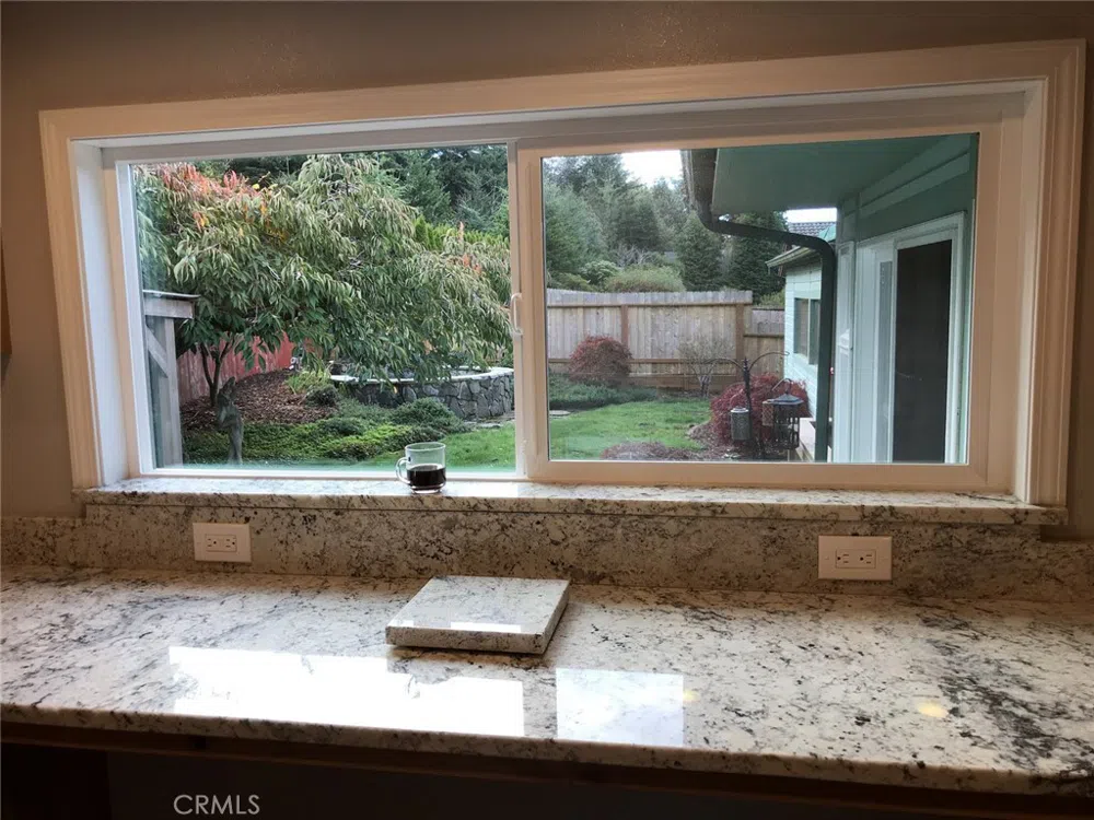705 prefontaine dr Other, OR 97420