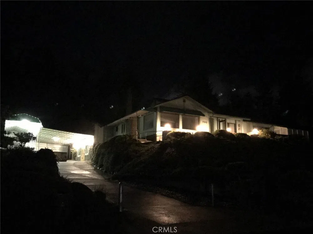 705 prefontaine dr Other, OR 97420