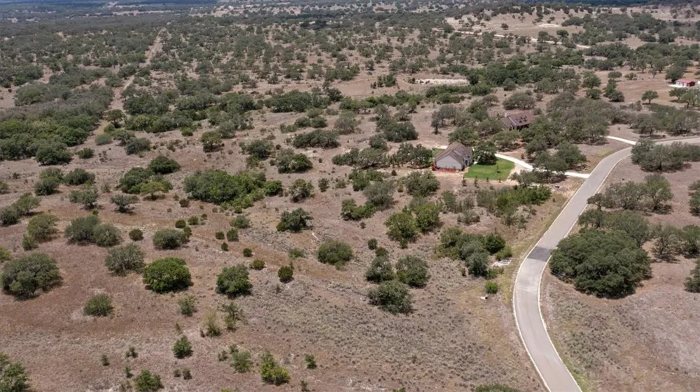 16 Summit Spring Lane Johnson City, TX 78636