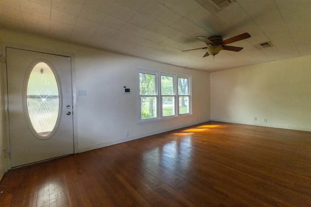2010 4th Street Brownwood, TX 76801