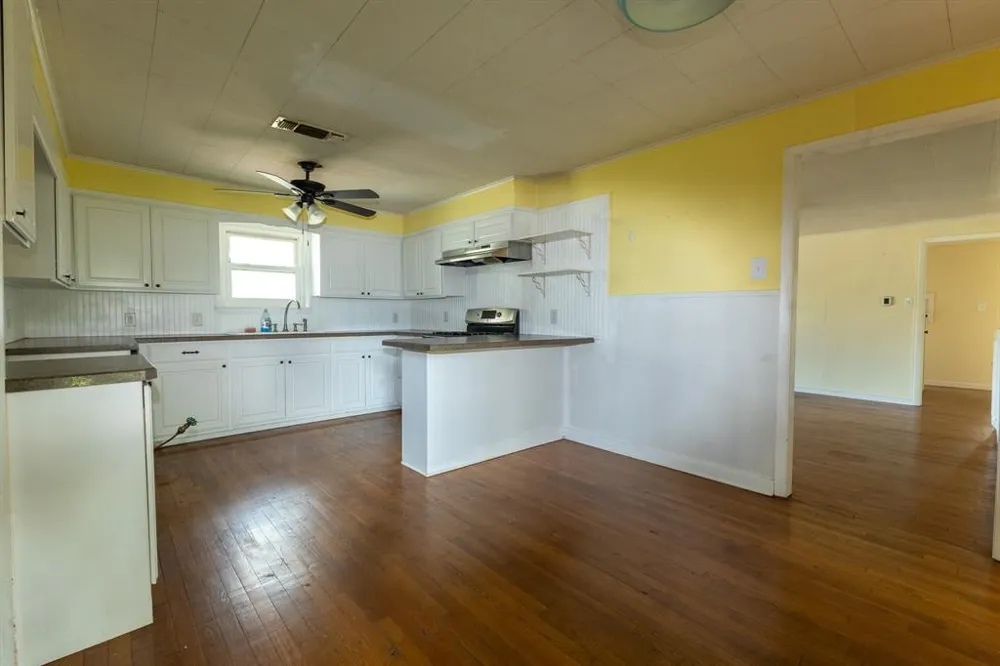 2010 4th Street Brownwood, TX 76801