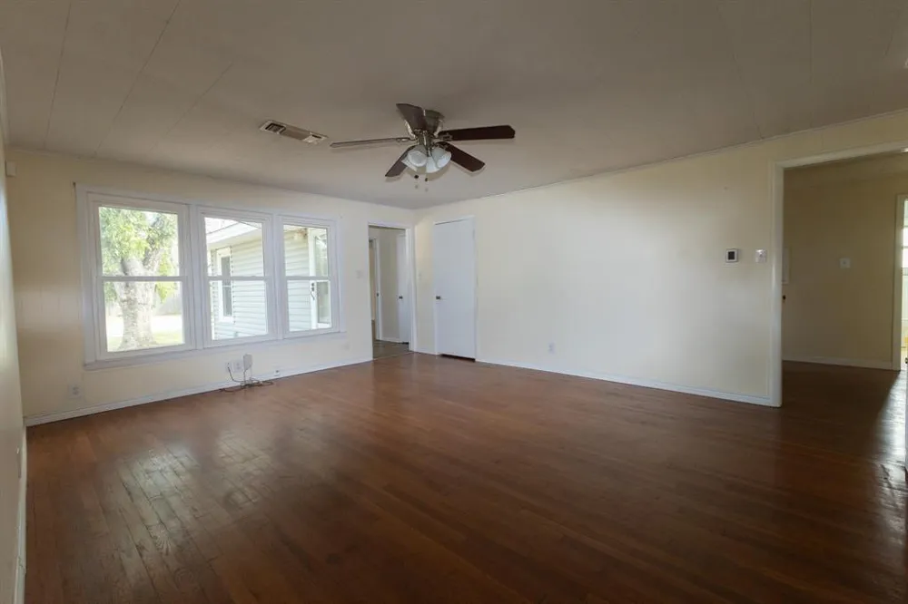 2010 4th Street Brownwood, TX 76801