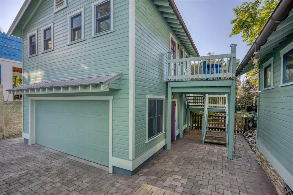 1716 OAK STREET Sarasota, FL 34236