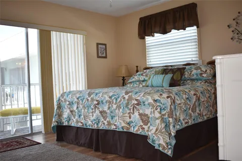 325 CAUSEWAY #C 304
