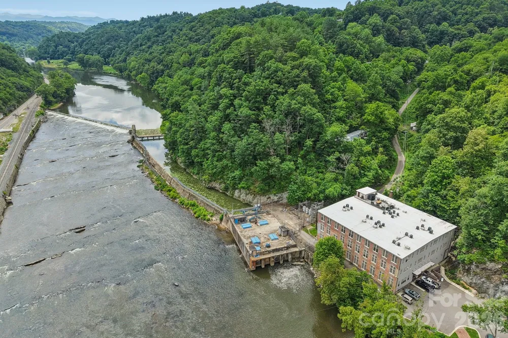 1231 Baileys Branch Road #3 Marshall, NC 28753
