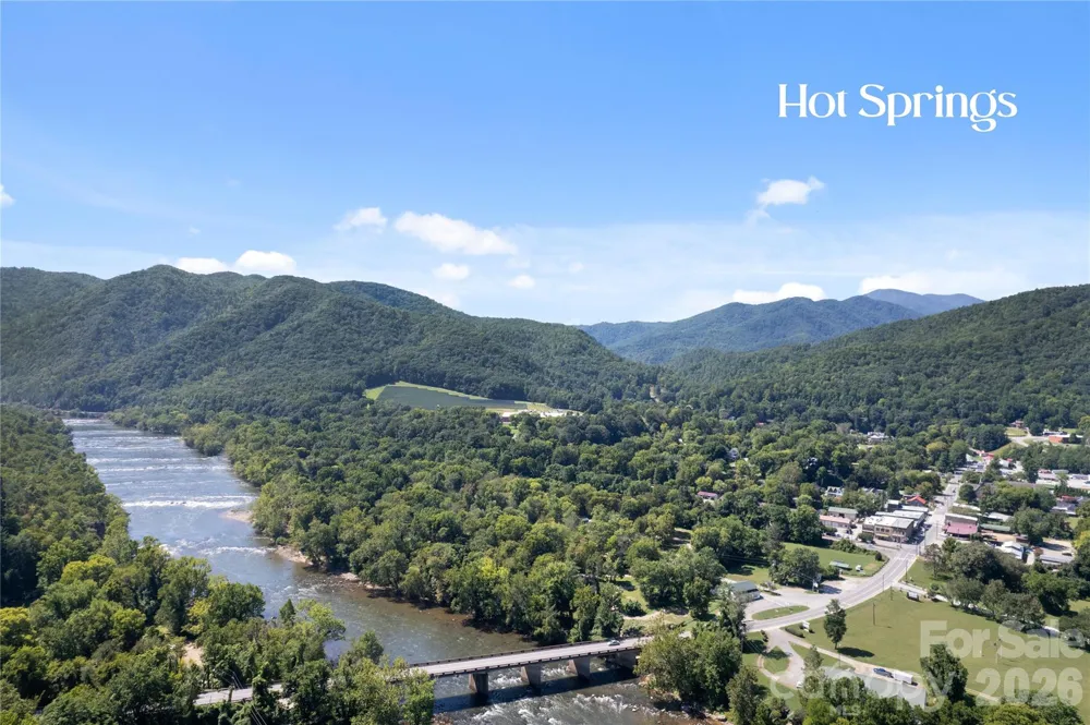 1231 Baileys Branch Road #3 Marshall, NC 28753