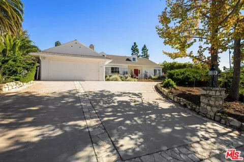 1300 Capri Drive
