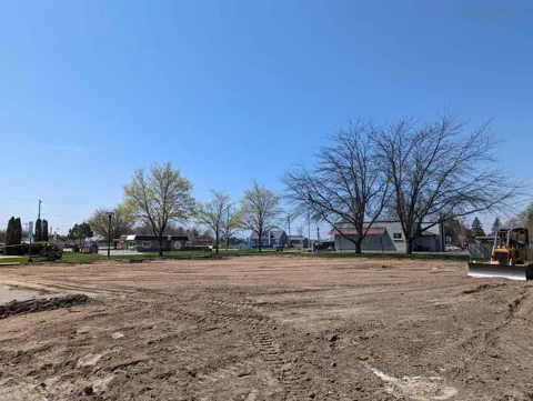 100 W Huron