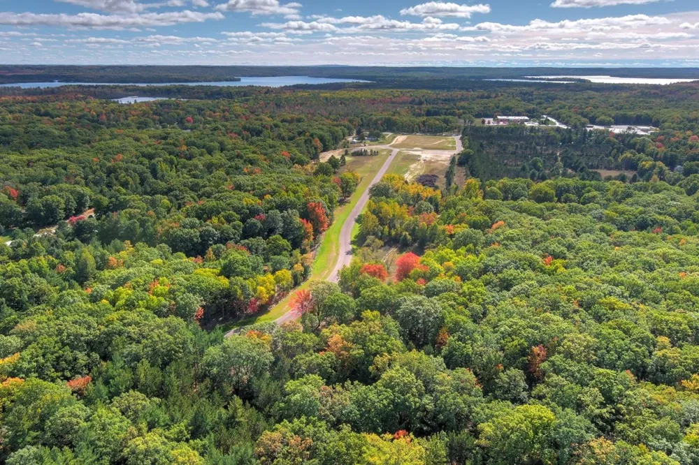 1709 Mary Lou Manor Green Lake Township, MI 49643