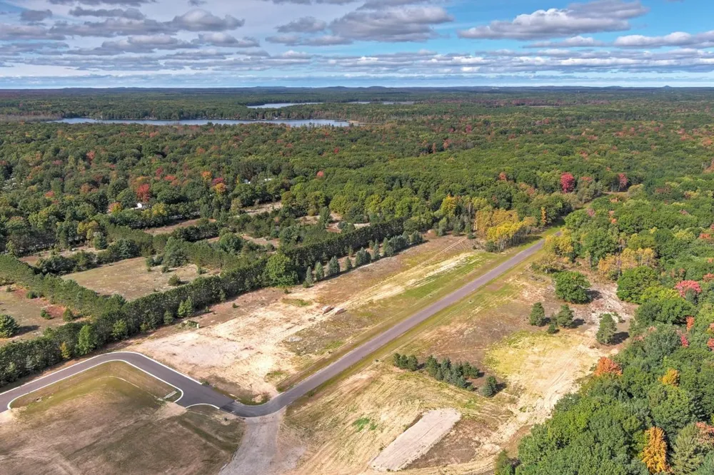 1709 Mary Lou Manor Green Lake Township, MI 49643