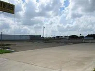 941 W Expressway 83 Donna, TX 78537