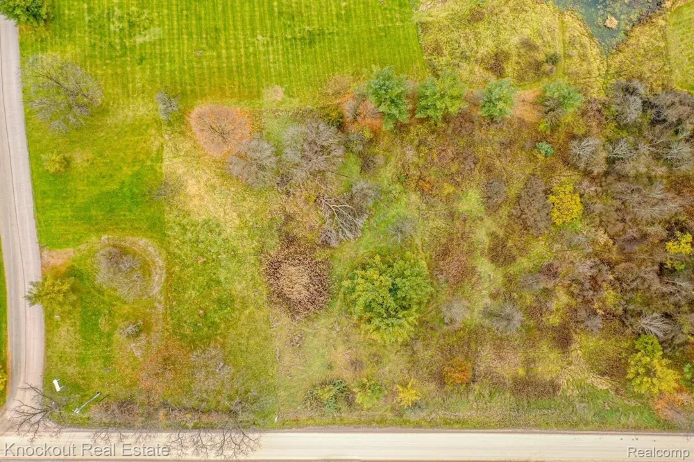 9338 ORCHARD VALLEY LANE Davison Township, MI 48423