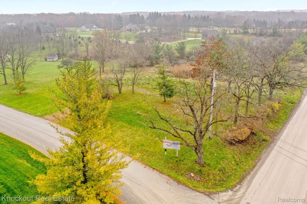 9338 ORCHARD VALLEY LANE Davison Township, MI 48423