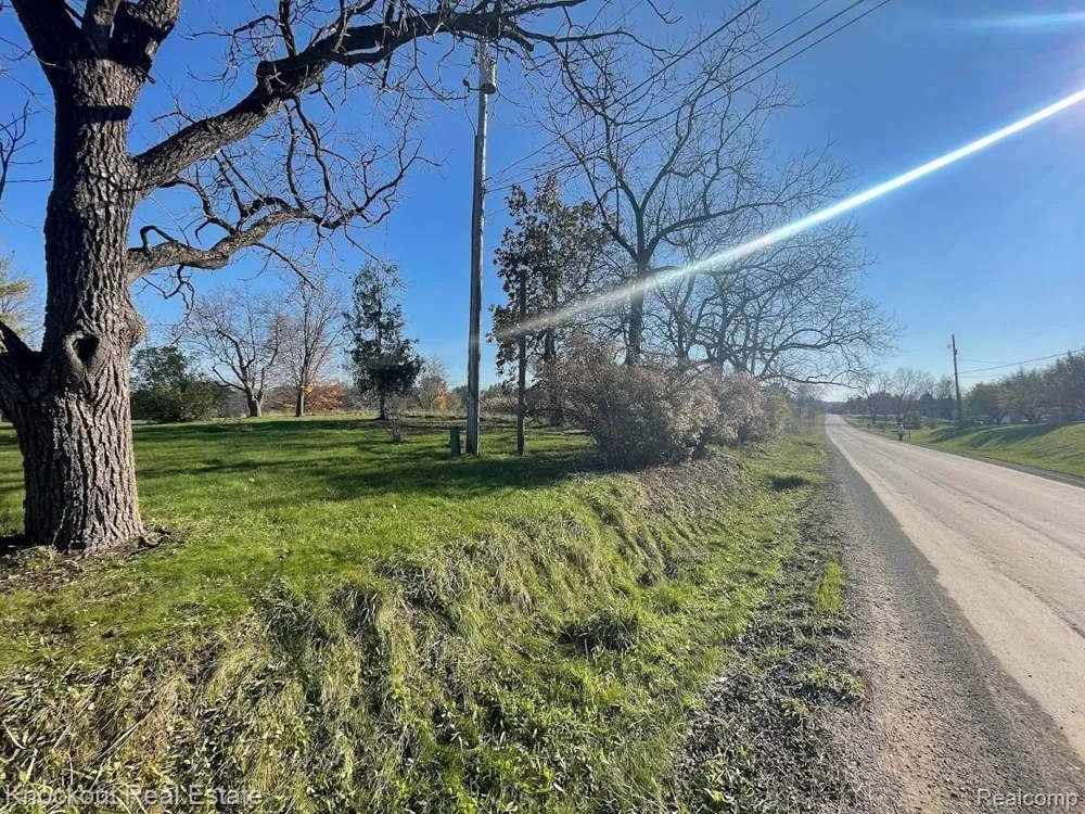9338 ORCHARD VALLEY LANE Davison Township, MI 48423