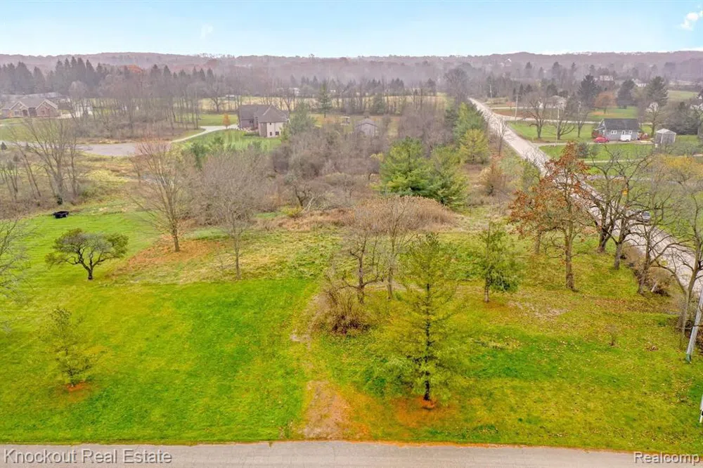 9338 ORCHARD VALLEY LANE Davison Township, MI 48423