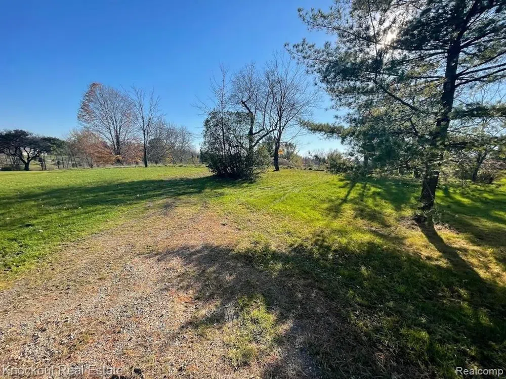 9338 ORCHARD VALLEY LANE Davison Township, MI 48423
