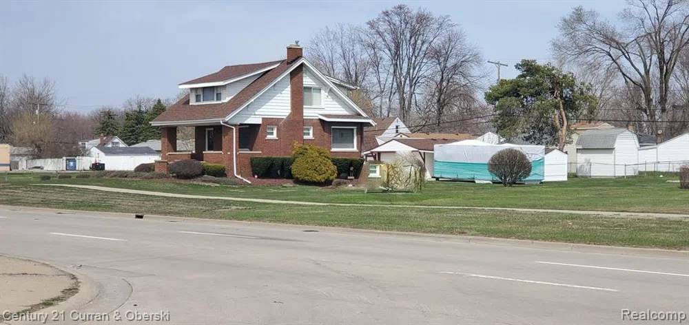 14447 TELEGRAPH ROAD Taylor City, MI 48180